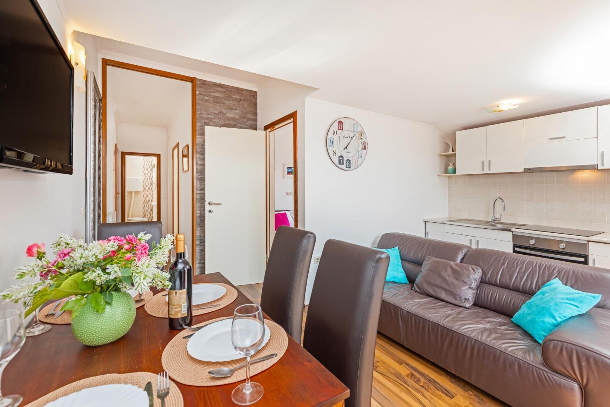 Apartment Ive มลินี ภายนอก รูปภาพ