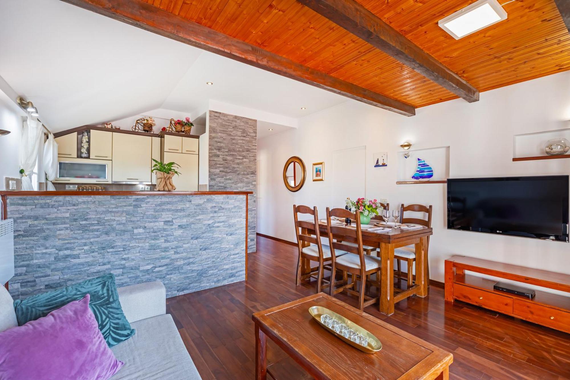 Apartment Ive มลินี ภายนอก รูปภาพ
